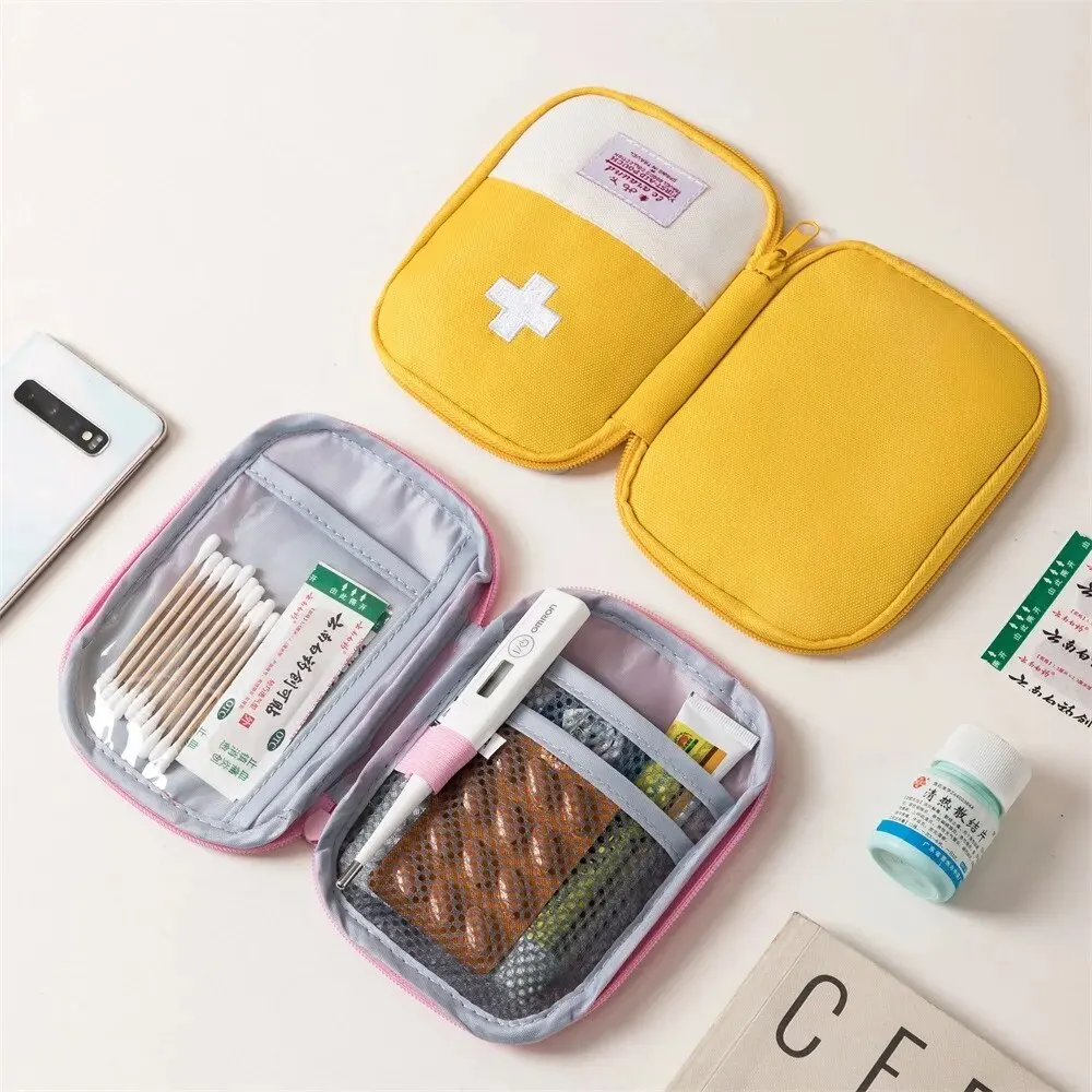 Portable Emergency First Aid K - First Aid Bag Kit บทวิจารณ์และราคา