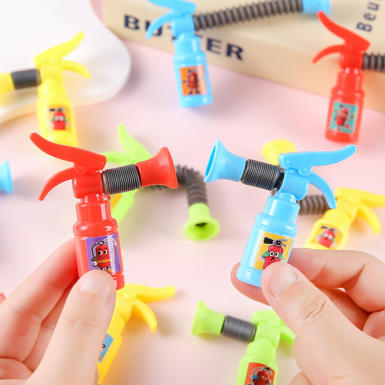 Creative stretchable mini fire - Fire Extinguisher Small บทวิจารณ์และราคา