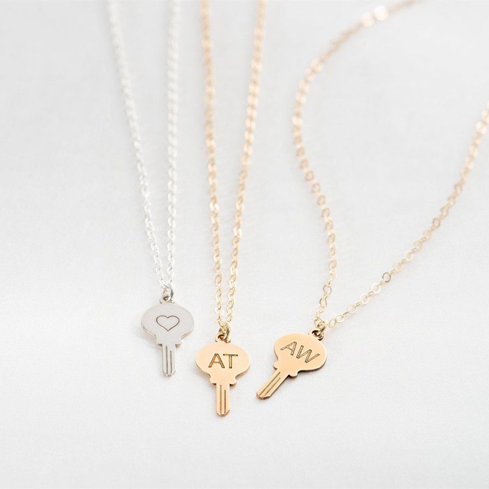 Custom Dainty Key Necklace Sta - Personal Alarm Keychain บทวิจารณ์และราคา