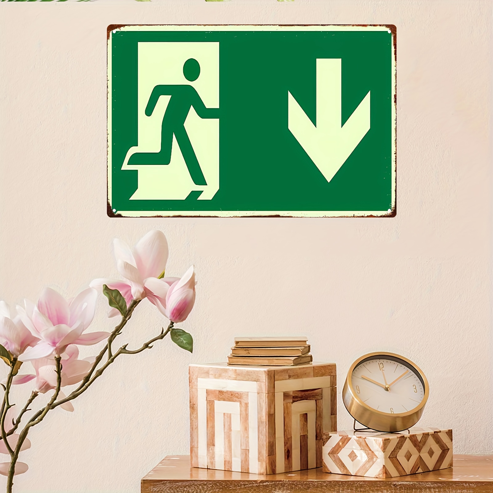 2D Vintage Metal Iron Sign | P - Emergency Exit Sign บทวิจารณ์และราคา