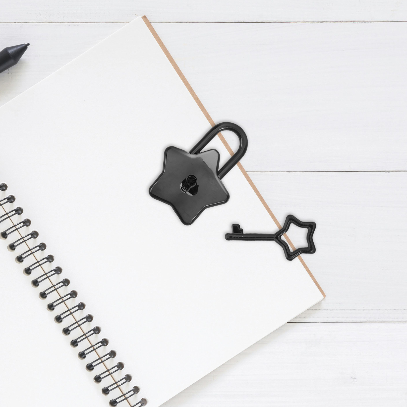 Small Star Shaped Notebook Loc - Lockbox Key Secure บทวิจารณ์และราคา