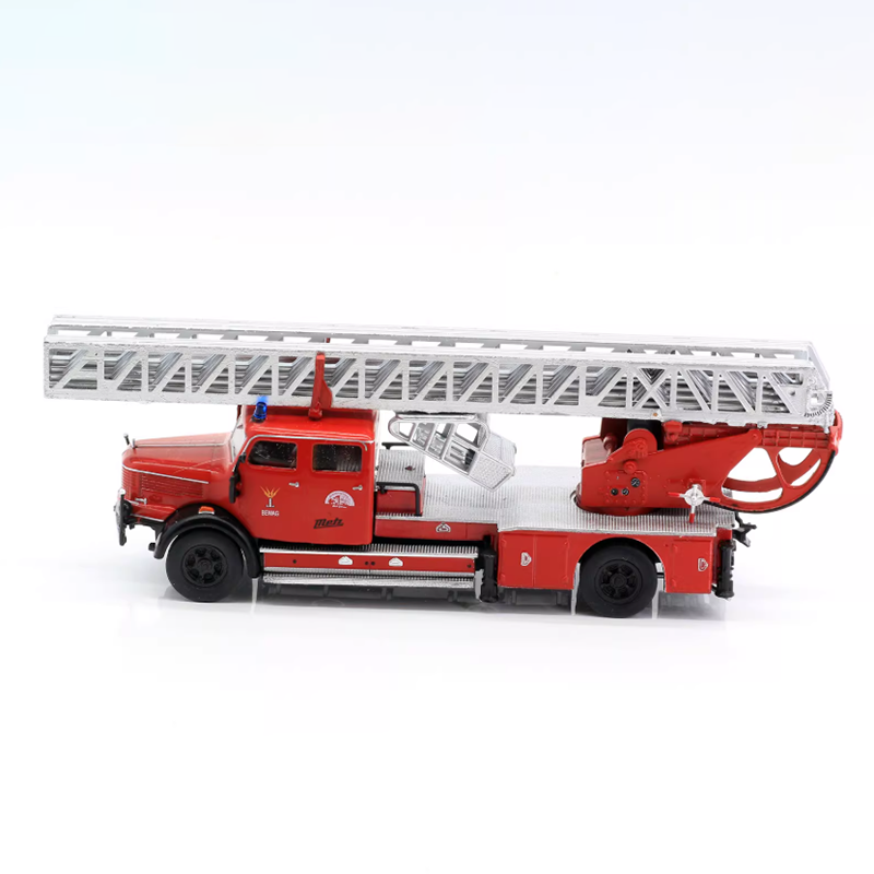 Diecast 1:72 Scale Metz DL 52  - Fire Escape Ladder บทวิจารณ์และราคา